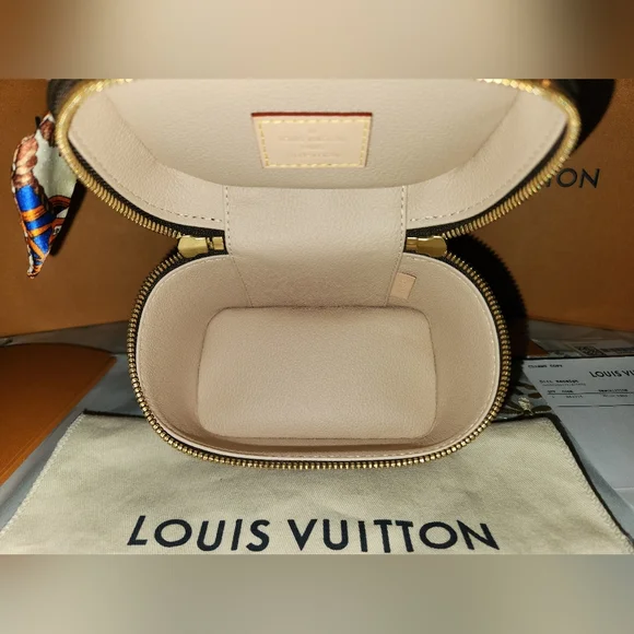 LOUIS VUITTON - Nice Nano - Picture 8 of 8